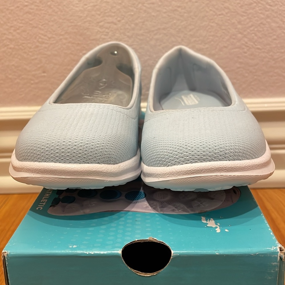 ‼️Skechers GOSTEP 👟 ‼️🤍🩵 - Picture 15 of 15